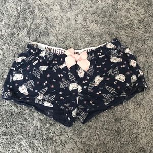 Hollister sleep short